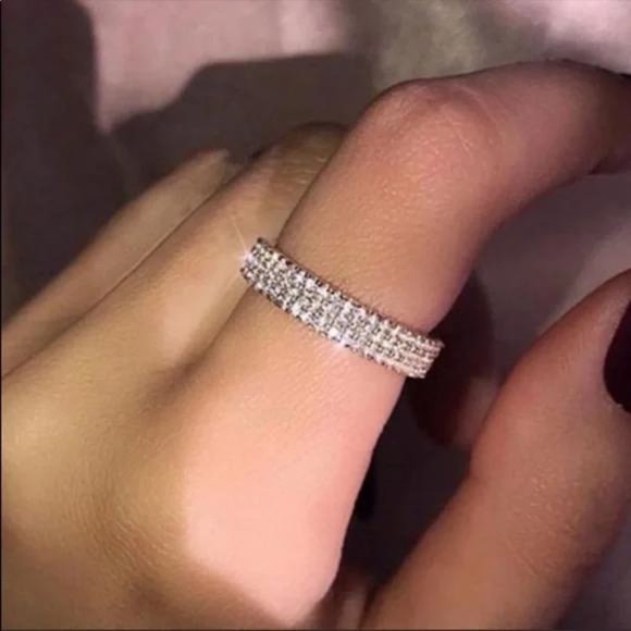 NEW 925 STERLING SILVER FULL ETERNITY BAND RING, CUTE RING, SHINY RING. - Picture 2 of 6